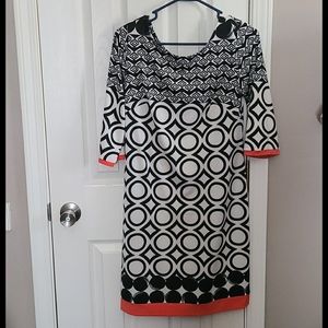Super cute 3/4 sleeve dress